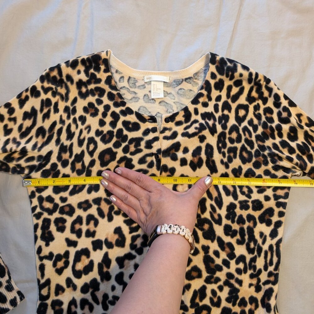 H&M Leopard print long sleeve cardigan, sz S (SMALL) - Picture 5 of 7
